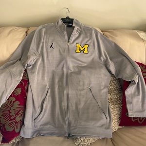 Jordan Michigan zip up